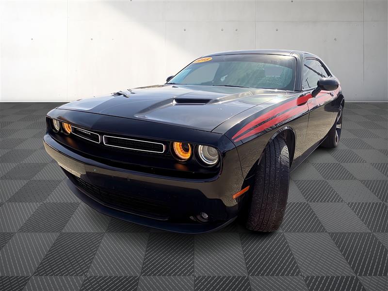 Dodge Challenger SXT Plus 2015