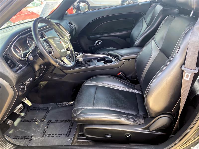 Dodge Challenger SXT Plus 2015