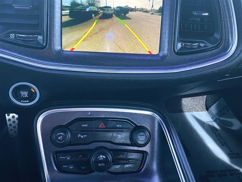 Dodge Challenger SXT Plus 2015