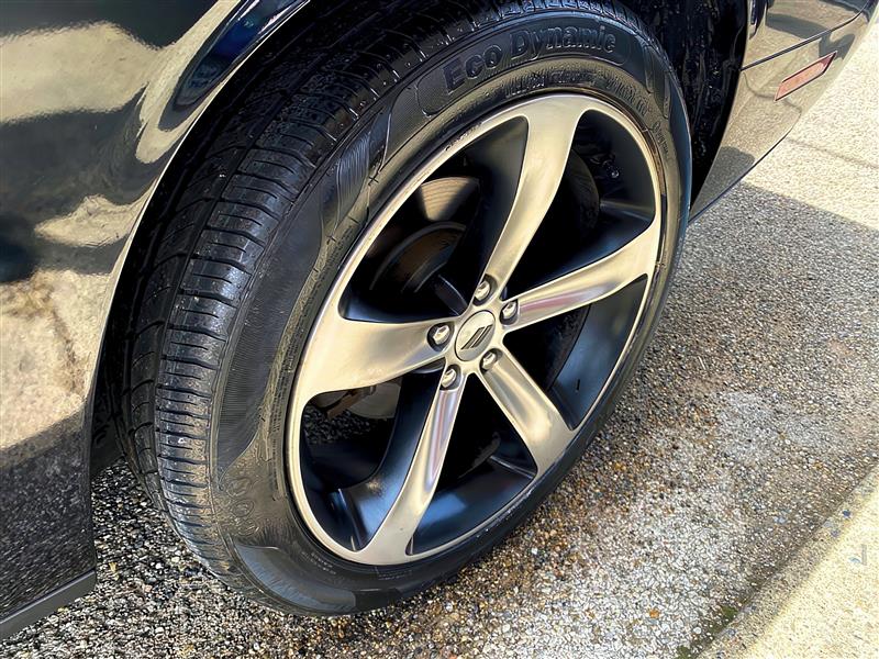 Dodge Challenger SXT Plus 2015