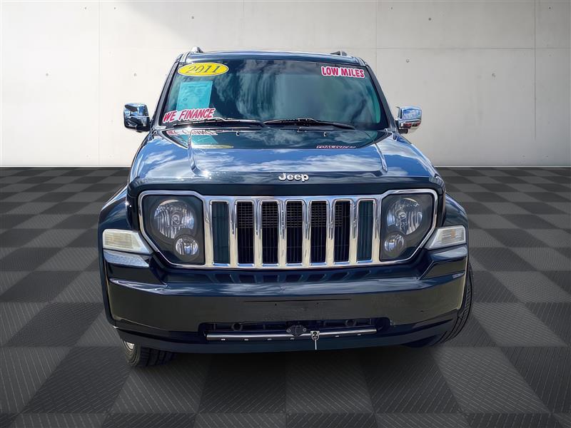 Jeep Liberty  2011