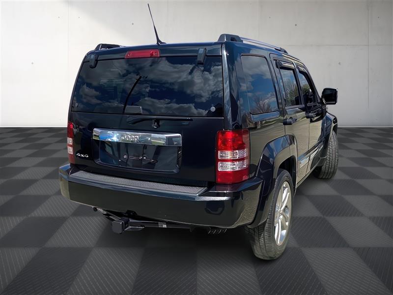 Jeep Liberty  2011