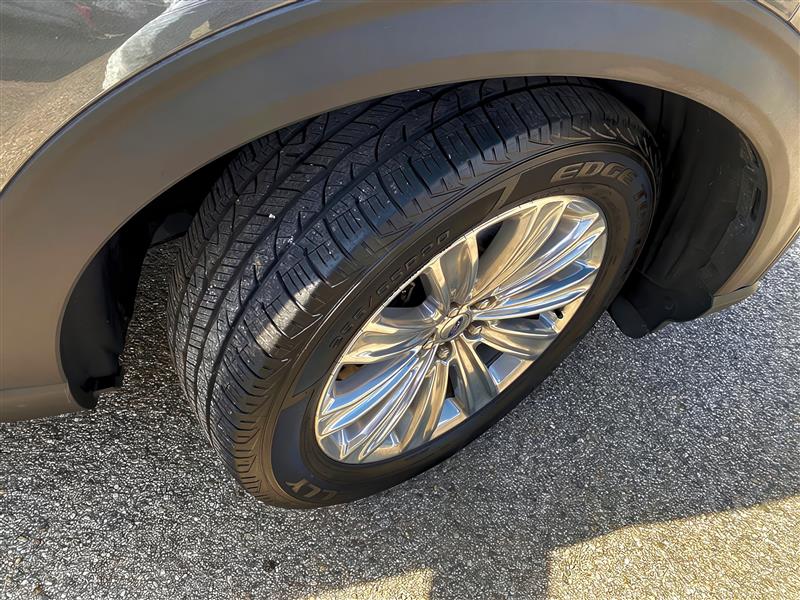 Ford Explorer Limited AWD 2020