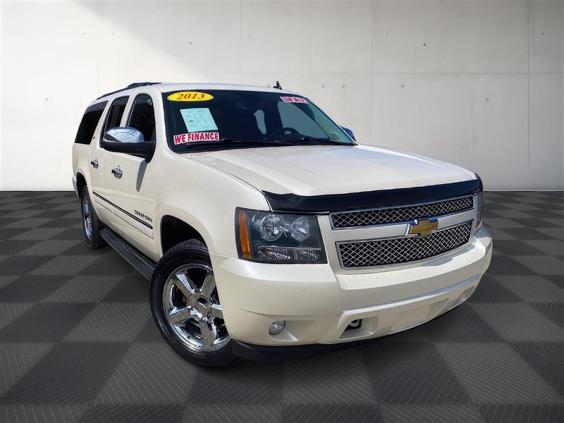 2013 Chevrolet Suburban LTZ 4WD