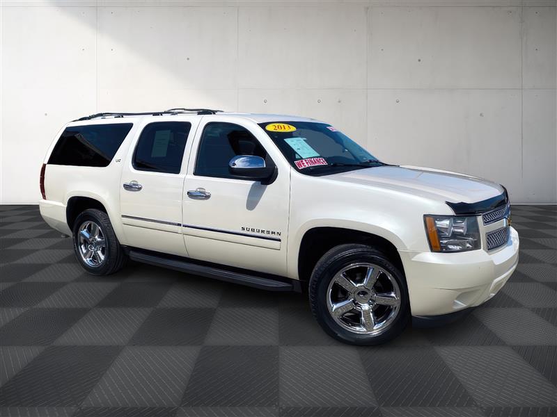 Chevrolet Suburban LTZ 4WD 2013