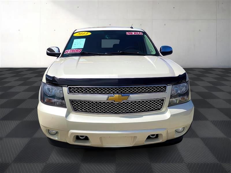 Chevrolet Suburban LTZ 4WD 2013
