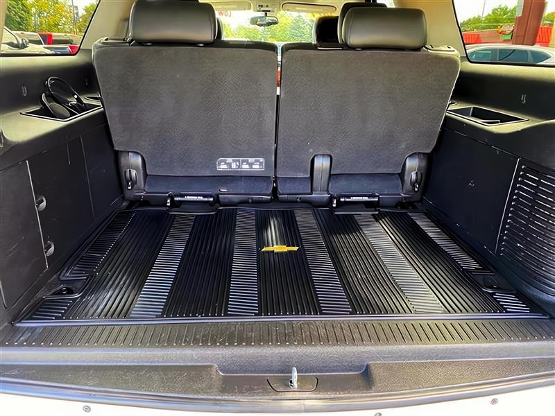 Chevrolet Suburban LTZ 4WD 2013
