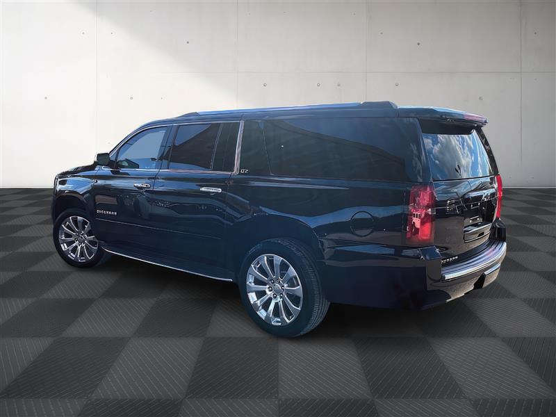 Chevrolet Suburban  2015