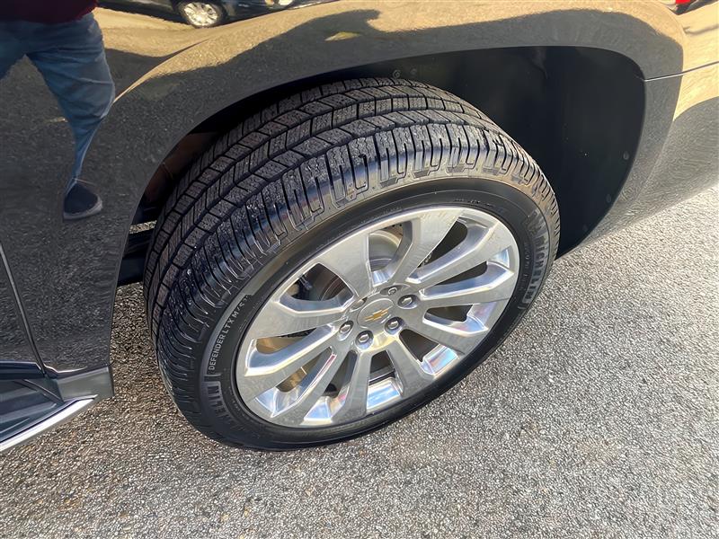 Chevrolet Suburban  2015