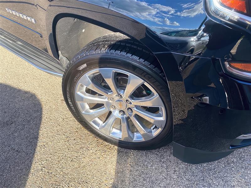 Chevrolet Suburban  2015