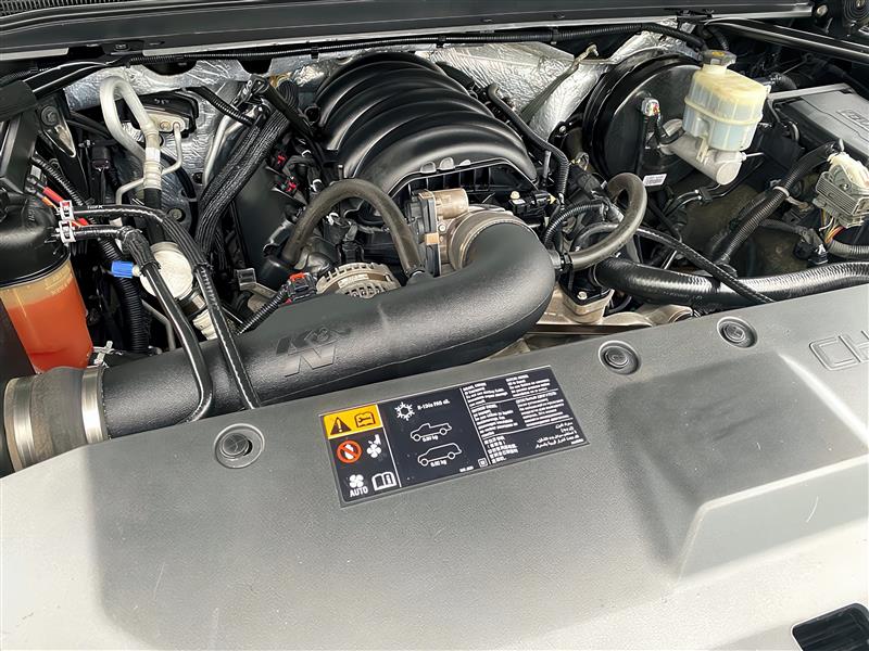 Chevrolet Suburban  2015