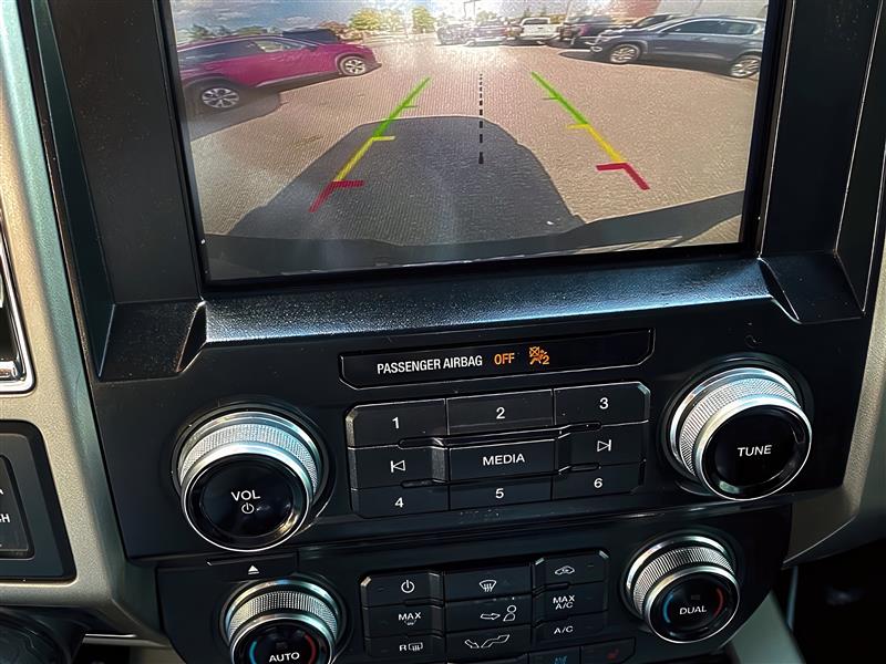 Ford F-150 Lariat SuperCrew 5.5-ft. Bed 4WD 2016