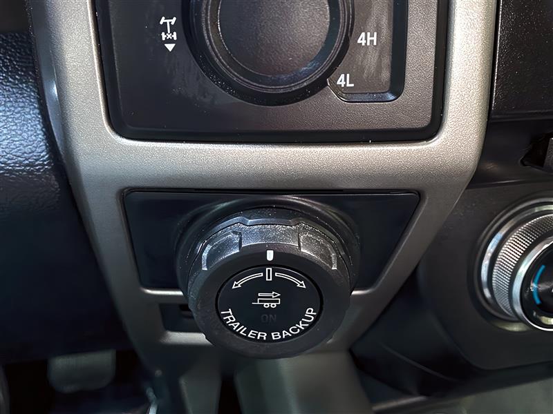 Ford F-150 Lariat SuperCrew 5.5-ft. Bed 4WD 2016