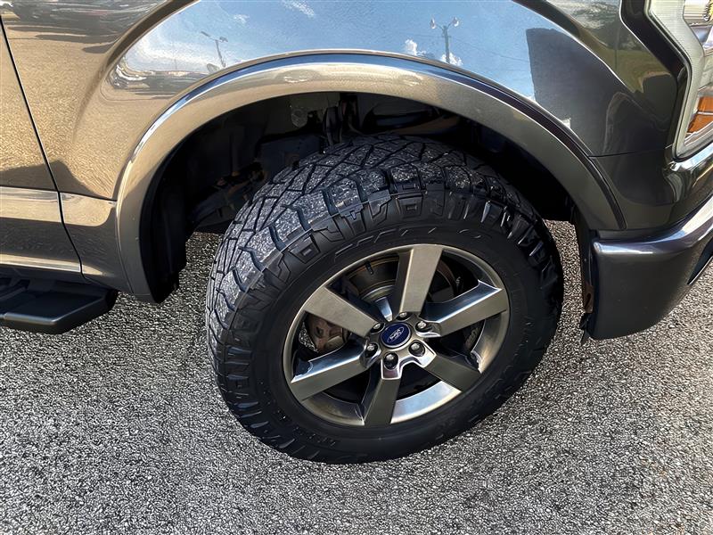 Ford F-150 Lariat SuperCrew 5.5-ft. Bed 4WD 2016