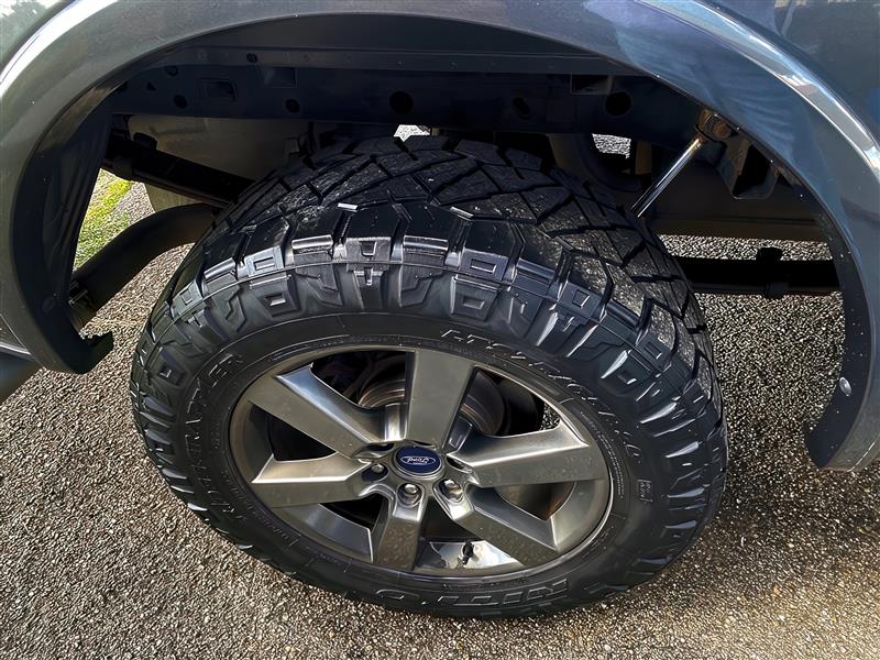 Ford F-150 Lariat SuperCrew 5.5-ft. Bed 4WD 2016