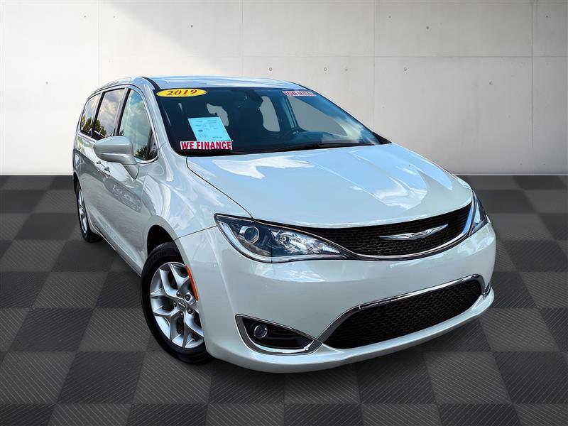 2019 Chrysler Pacifica Touring Plus
