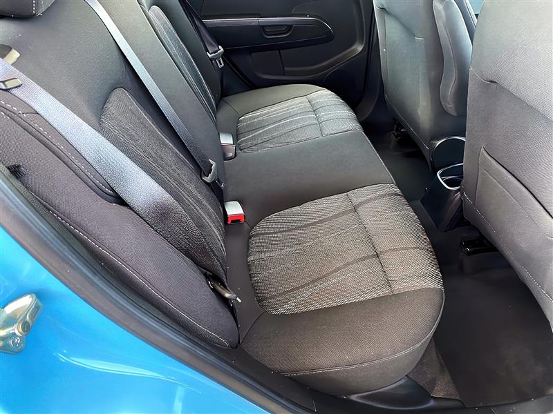 Chevrolet Sonic LT Auto 5-Door 2014