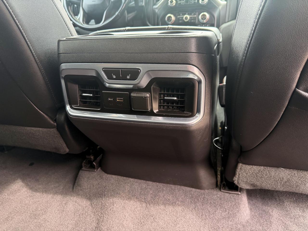 GMC Sierra 1500 4WD Crew Cab 147" AT4 2019