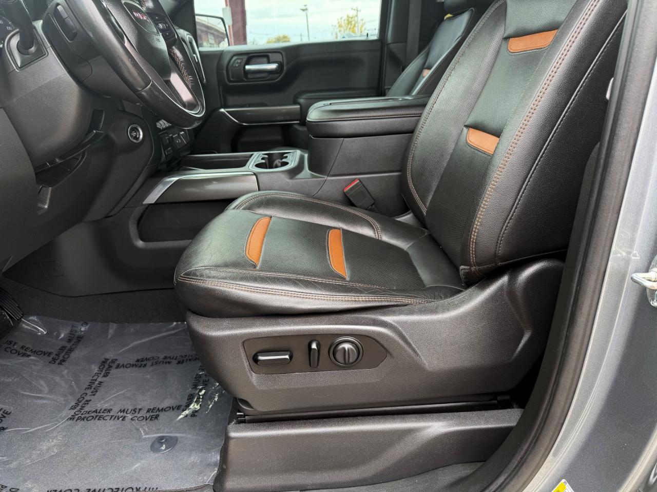 GMC Sierra 1500 4WD Crew Cab 147" AT4 2019