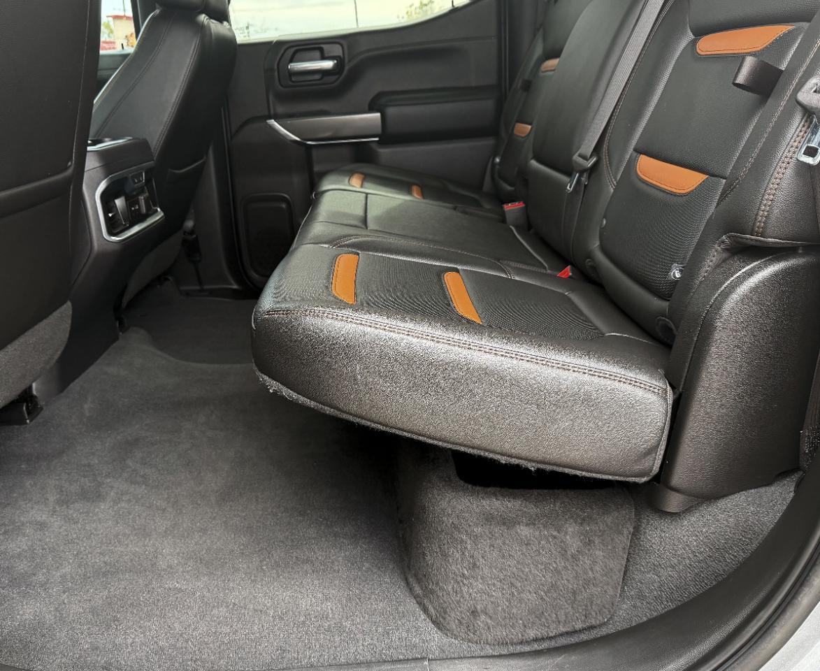 GMC Sierra 1500 4WD Crew Cab 147" AT4 2019