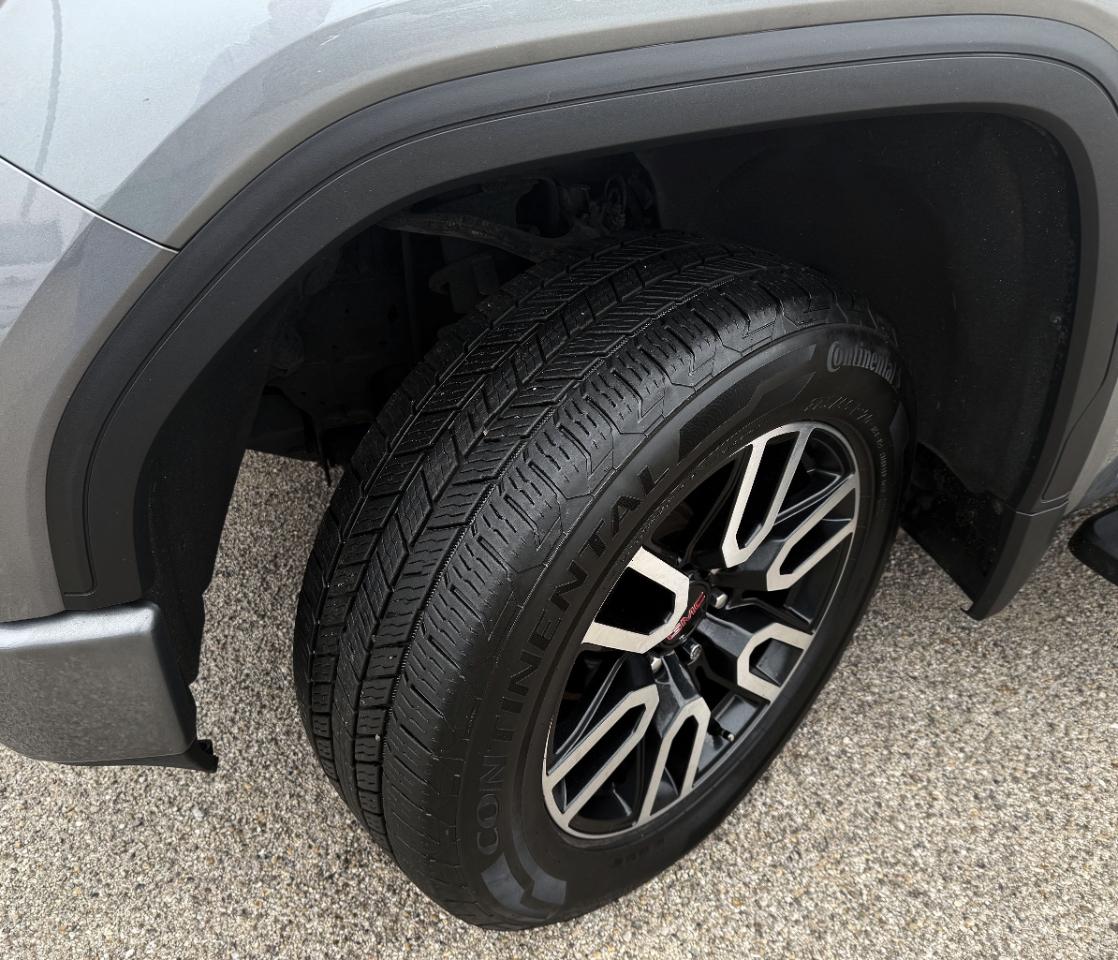 GMC Sierra 1500 4WD Crew Cab 147" AT4 2019