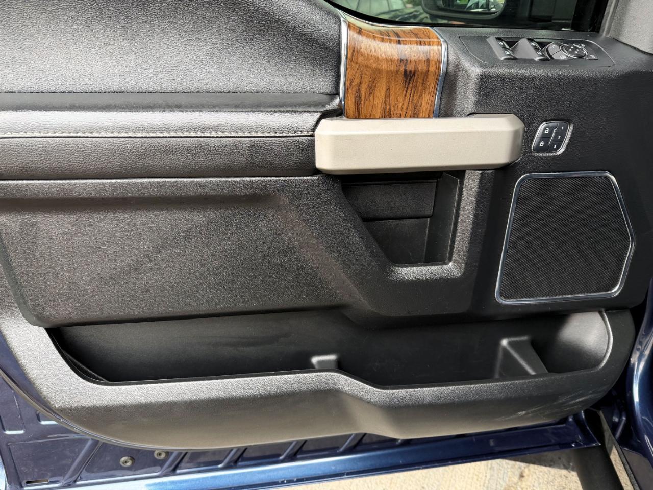Ford F-150 Lariat 4WD SuperCrew 5.5' Box 2018