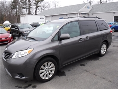 2011 Toyota Sienna 
