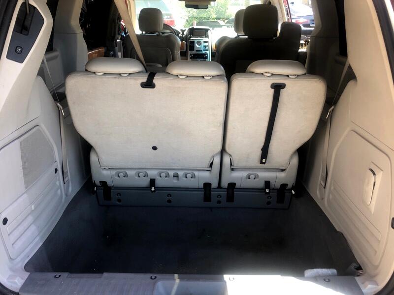 Chrysler Town & Country Limited 2009 Chrysler Town & Country Limited 2009