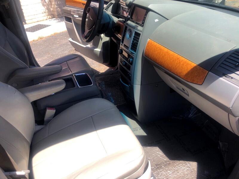 Chrysler Town & Country Limited 2009 Chrysler Town & Country Limited 2009