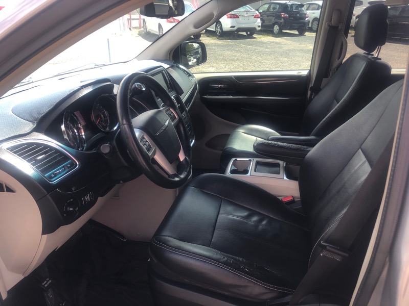 Chrysler Town & Country Touring 2015 Chrysler Town & Country Touring 2015