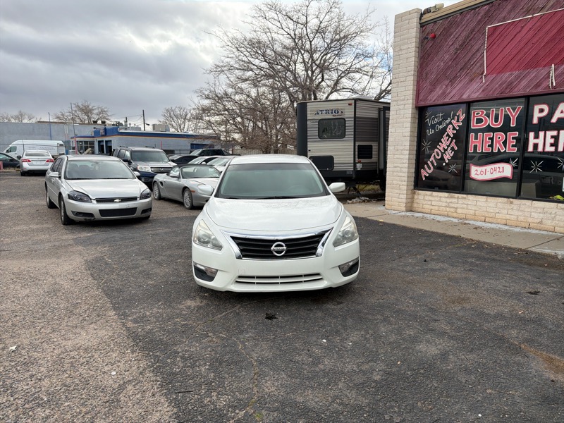 Nissan Altima 2.5 SV 2015