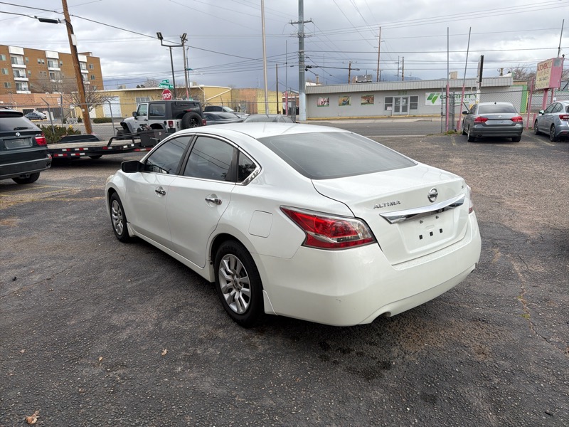 Nissan Altima 2.5 SV 2015