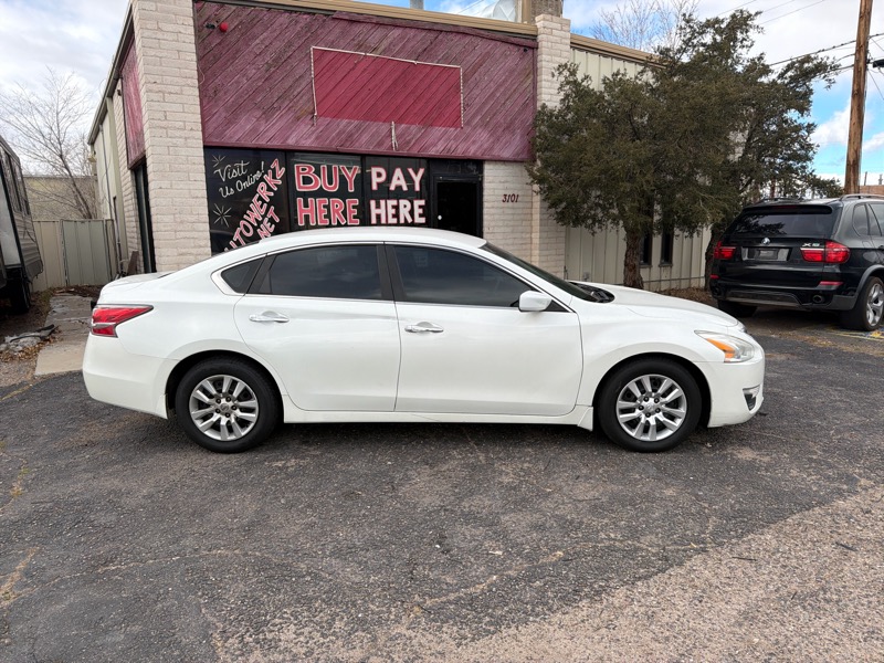 Nissan Altima 2.5 SV 2015