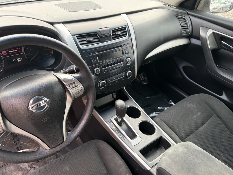 Nissan Altima 2.5 SV 2015