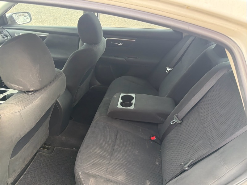 Nissan Altima 2.5 SV 2015