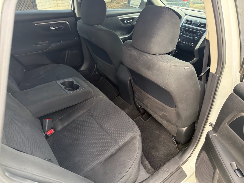 Nissan Altima 2.5 SV 2015