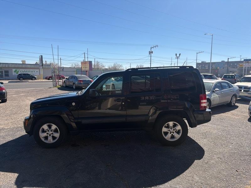 Jeep Liberty Sport 4WD 2010