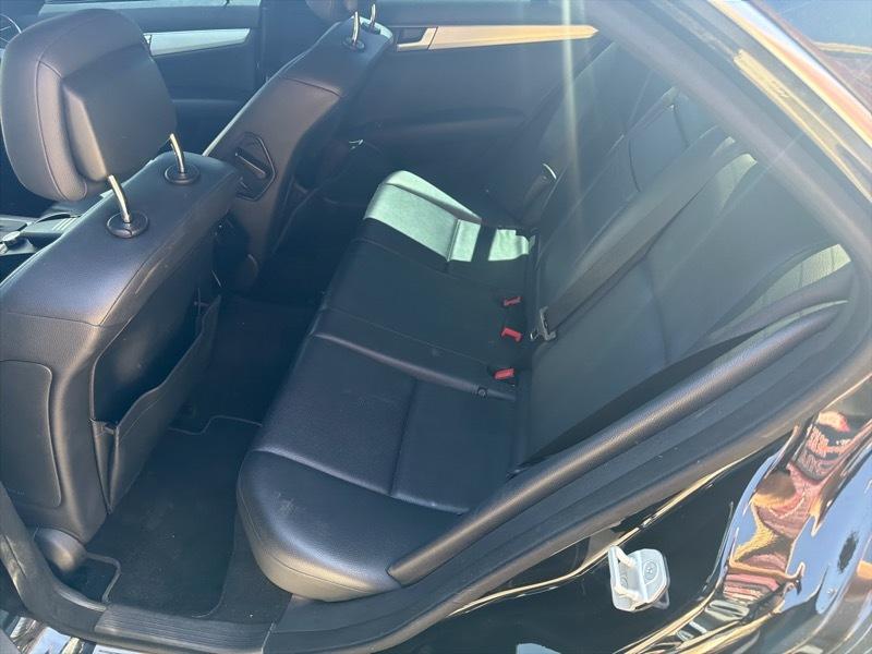 Mercedes-Benz C-Class C250 Luxury Sedan 2014