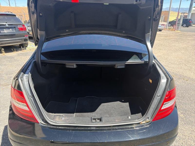 Mercedes-Benz C-Class C250 Luxury Sedan 2014