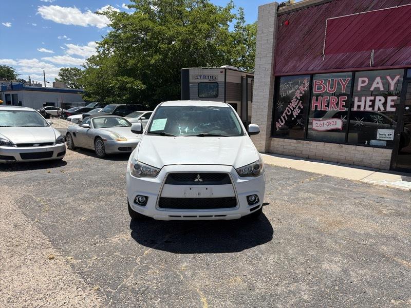 Mitsubishi Outlander Sport SE 2WD 2012