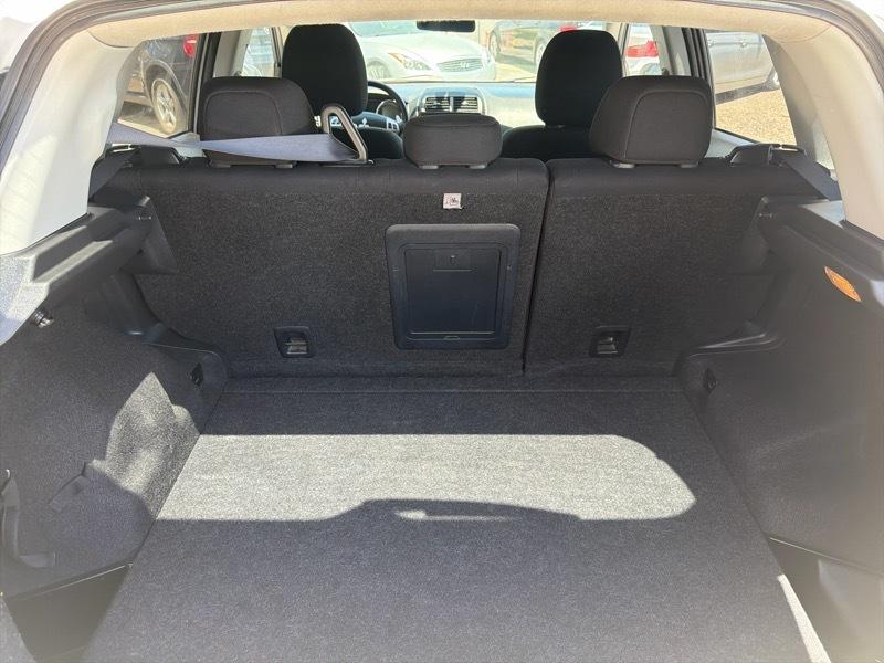 Mitsubishi Outlander Sport SE 2WD 2012