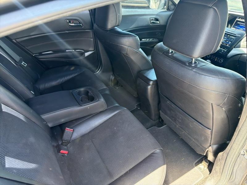 Acura ILX 8-Spd AT w/ Technology Plus Package 2016