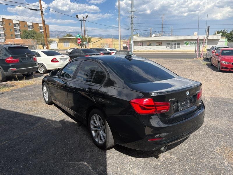 BMW 3-Series 320i xDrive Sedan 2017