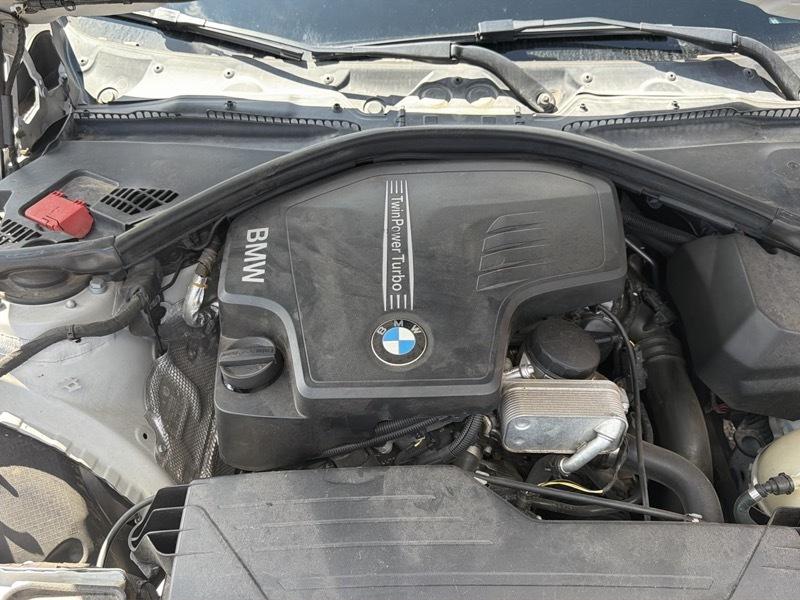 BMW 3-Series 328i SULEV 2015