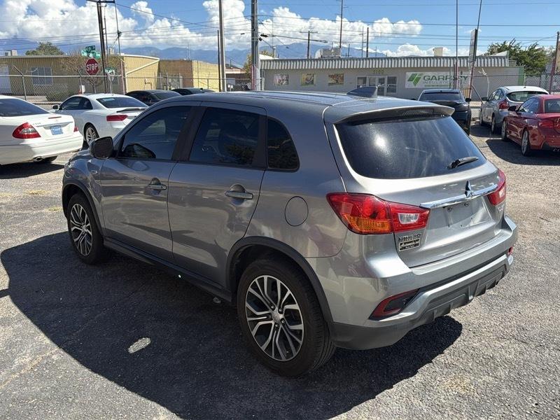 Mitsubishi Outlander Sport 2.0 ES 5M 2019