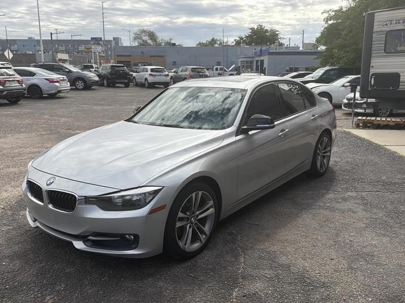 BMW 3-Series 328i Sedan 2013