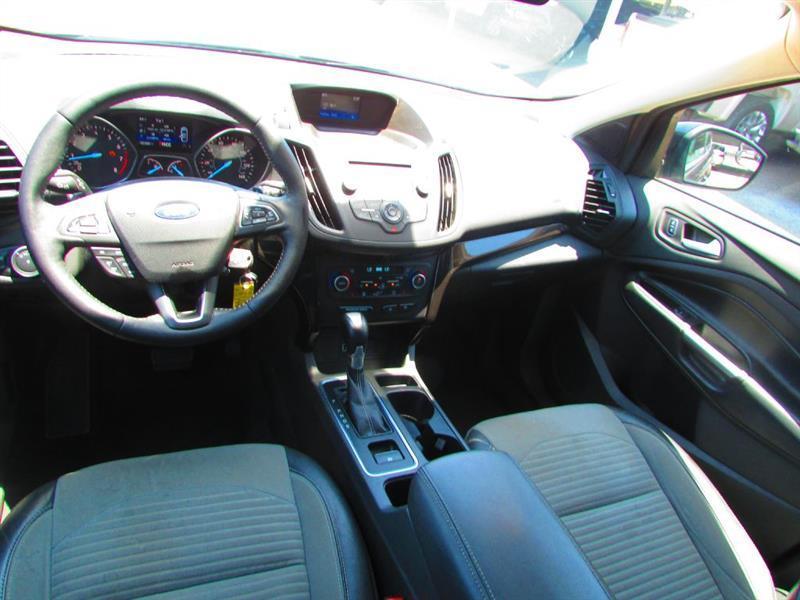 Ford Escape SE FWD 2018