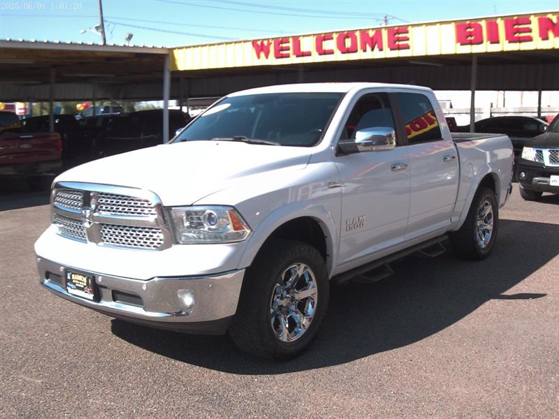2018 RAM 1500 Laramie Crew Cab SWB 4WD