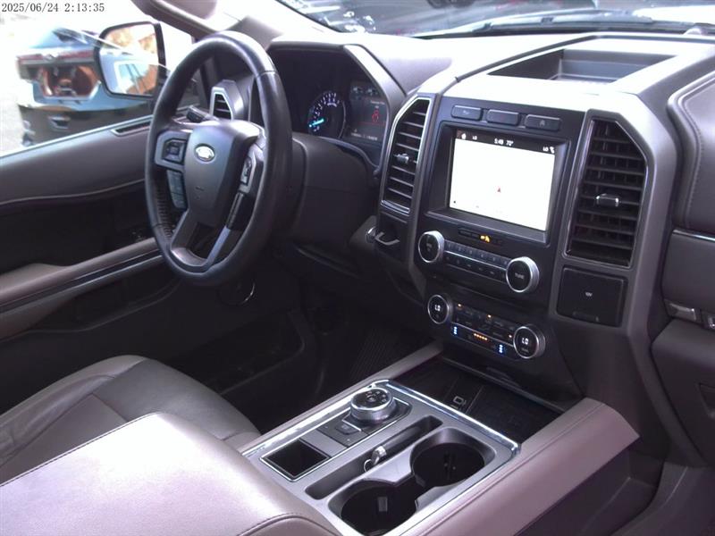 Ford Expedition XLT 2WD 2018