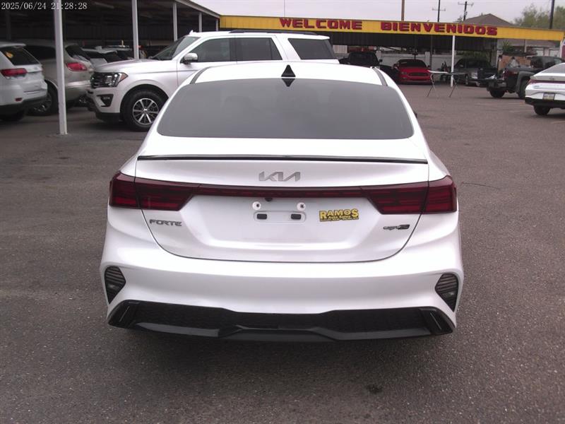 Kia Forte GT Line 2023